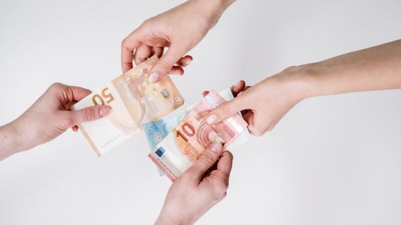 ¿Qué es y cómo funciona el trading algorítmico?